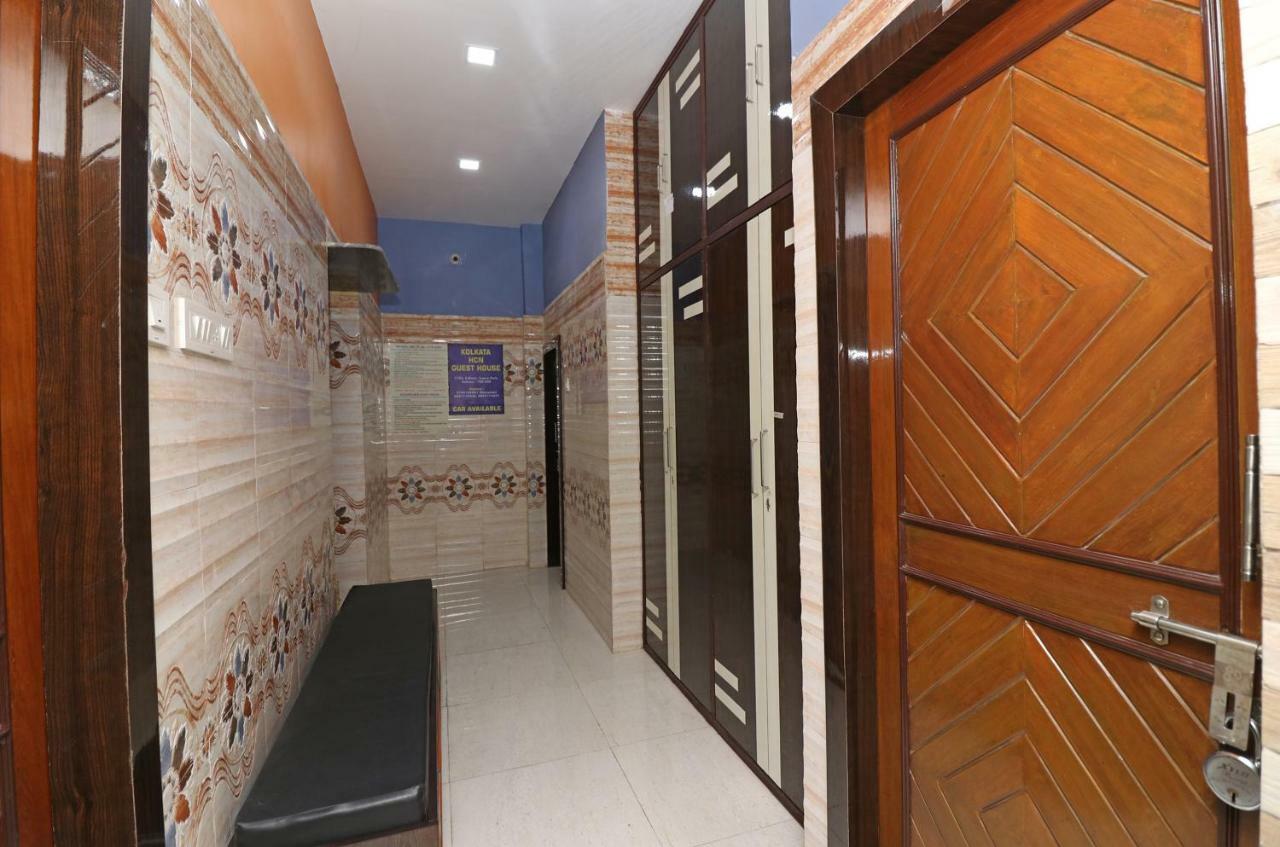 Oyo 23364 Hcn Guest house 2*